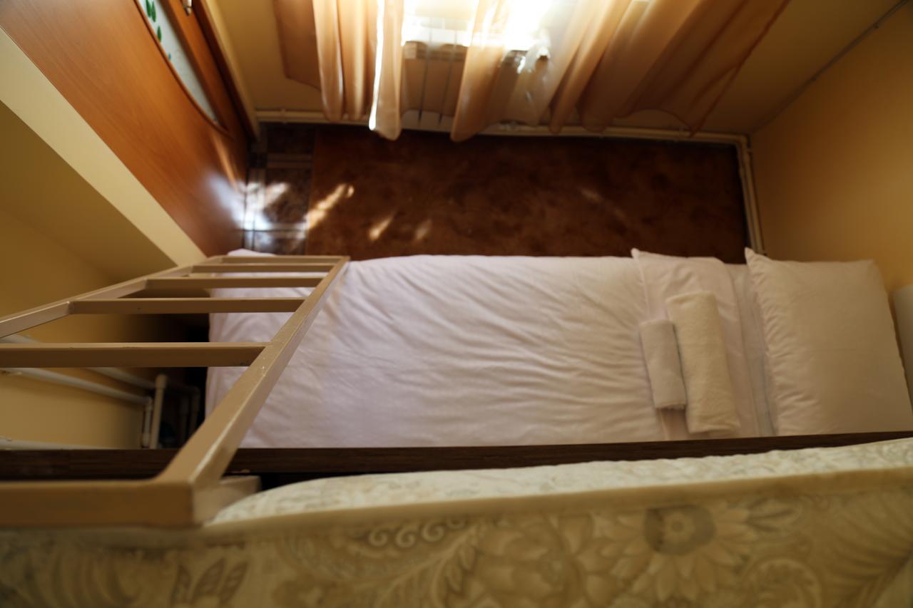 Magnolia Hostel Erévan Extérieur photo