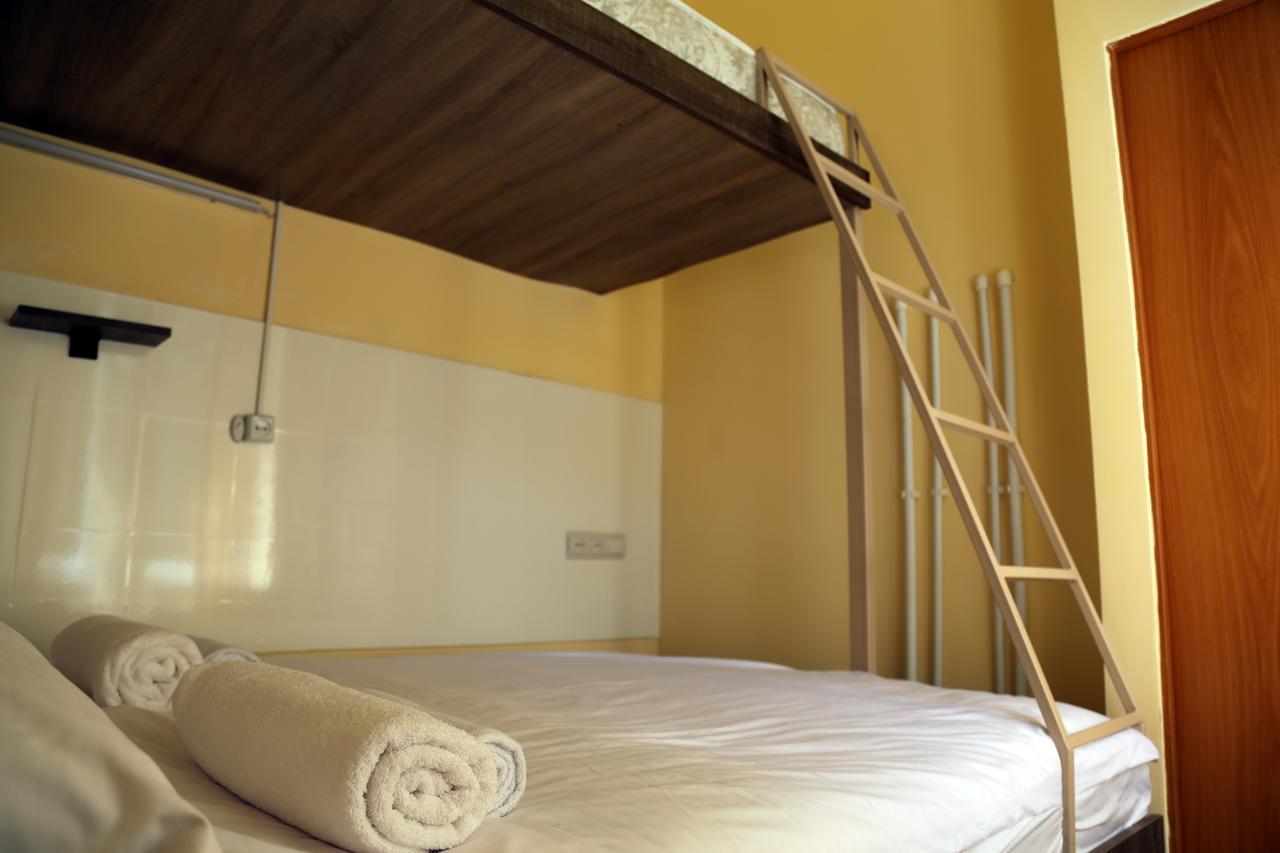 Magnolia Hostel Erévan Extérieur photo